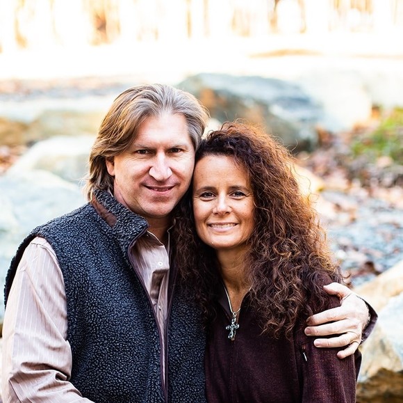 Meet your Posher, Robbyn - Picture 1 of 1